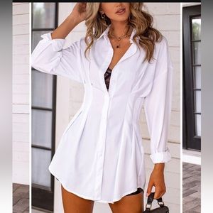 White button up dress 🤍